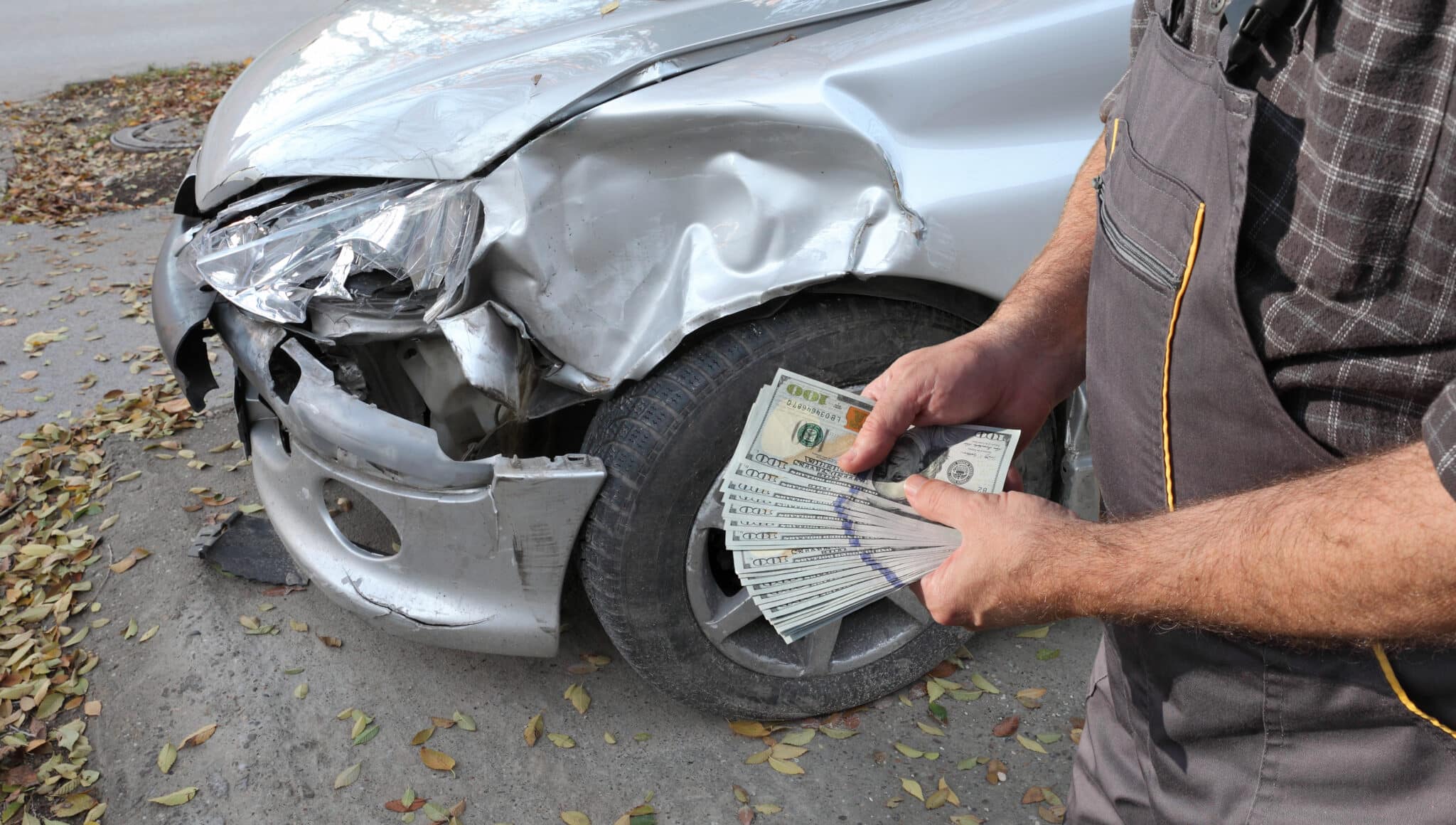 Selling Your Wrecked Car: A Comprehensive Guide